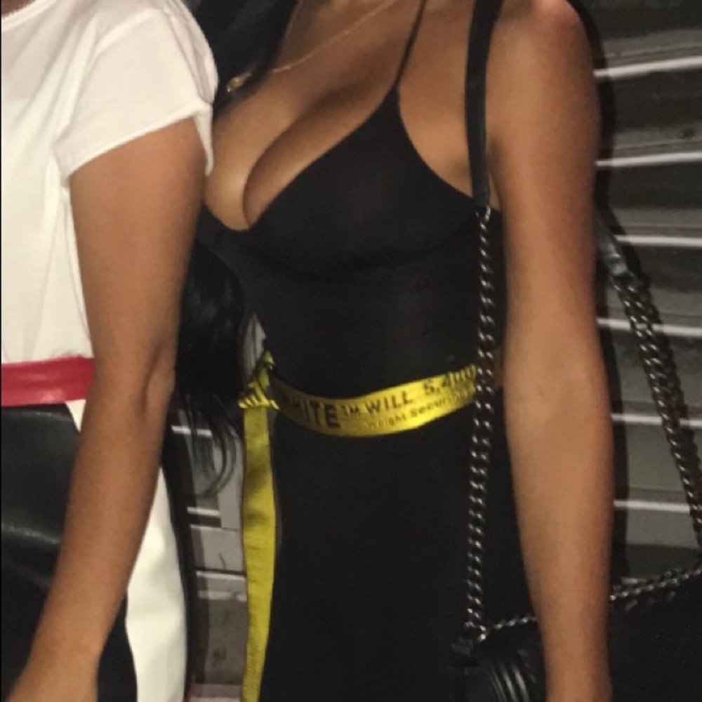 Women’s off-white belt yellow